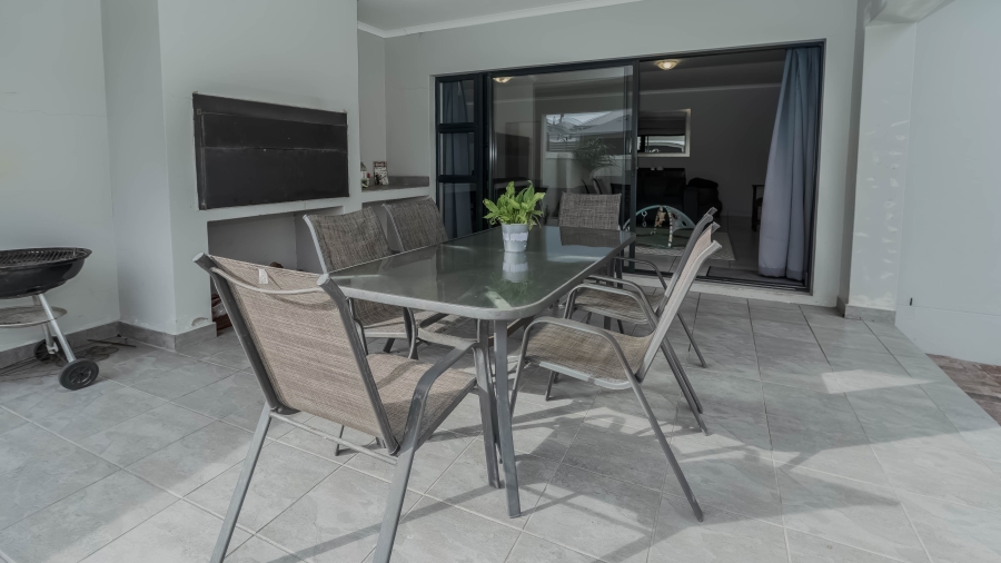 3 Bedroom Property for Sale in Brackenfell South Western Cape